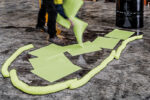 Kit Antiderrames 20 Galones con Contenedor de Plástico - Líquidos Agresivos HazMat - Imagen 4
